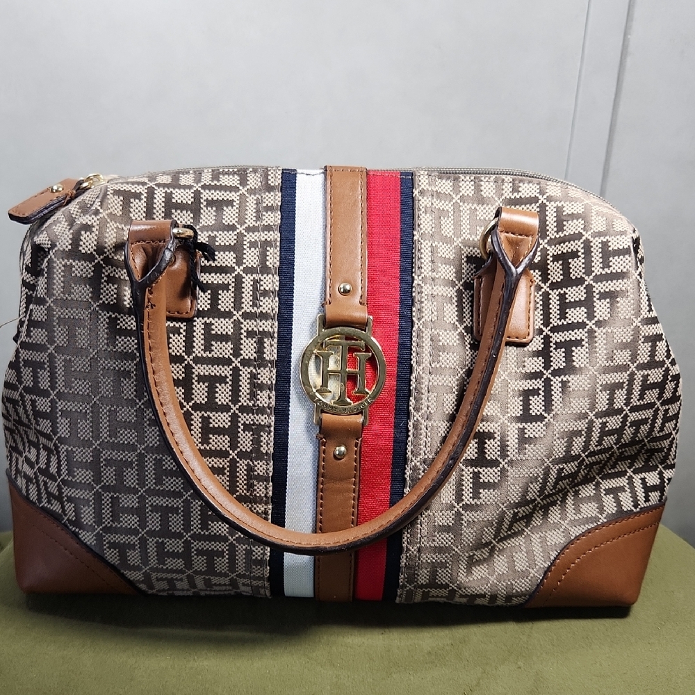 Tommy Hilfiger bowler type bag